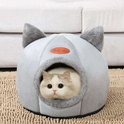 SnuggleNest Winter Bed