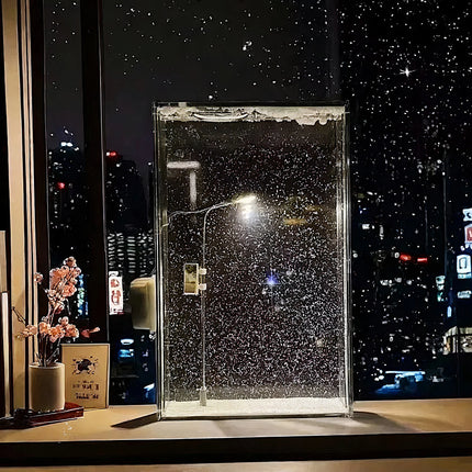 Snow Fall Lamp