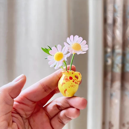 Mini Flower Vase Magnets (8 pack)