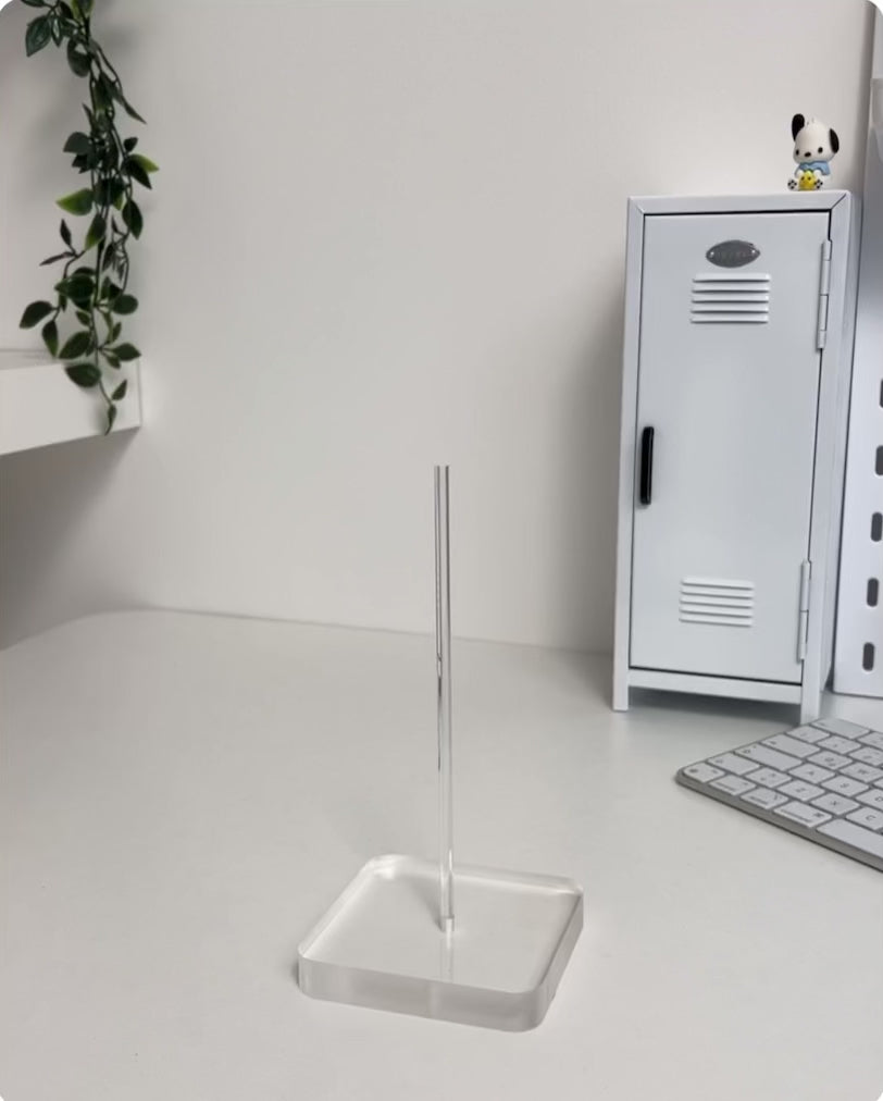 Jellyfel's Dancing Jellyfish Lamp