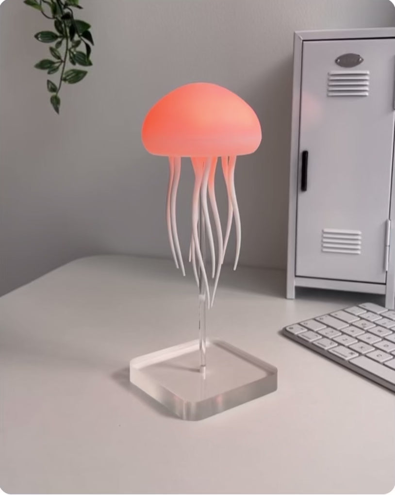Jellyfel's Dancing Jellyfish Lamp